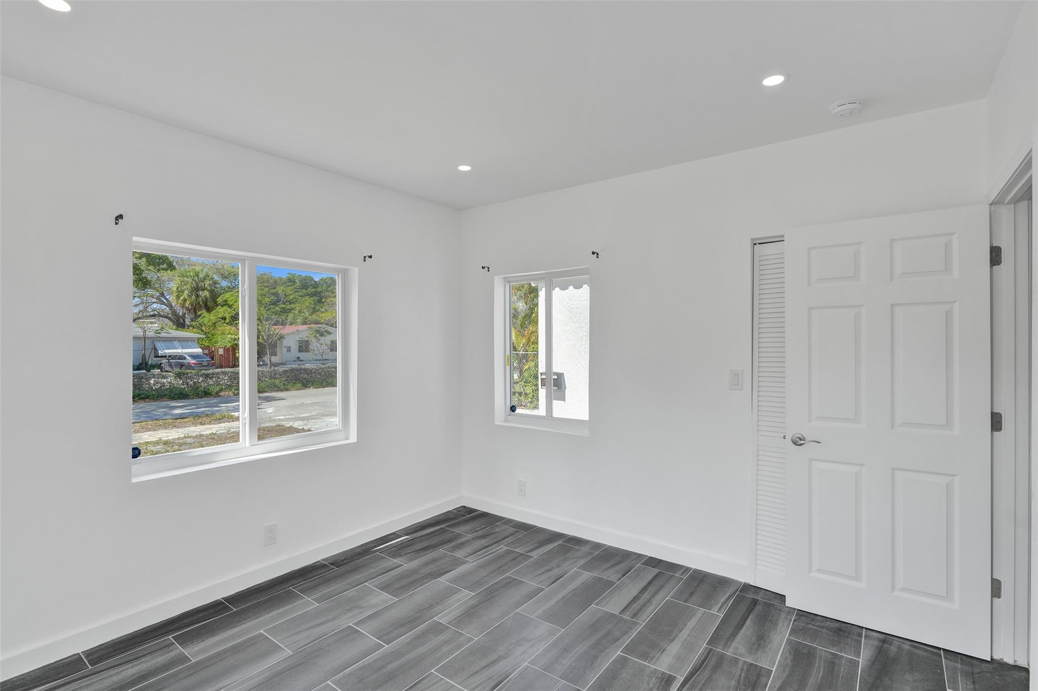 Croissant Park 4-28 B - Residential