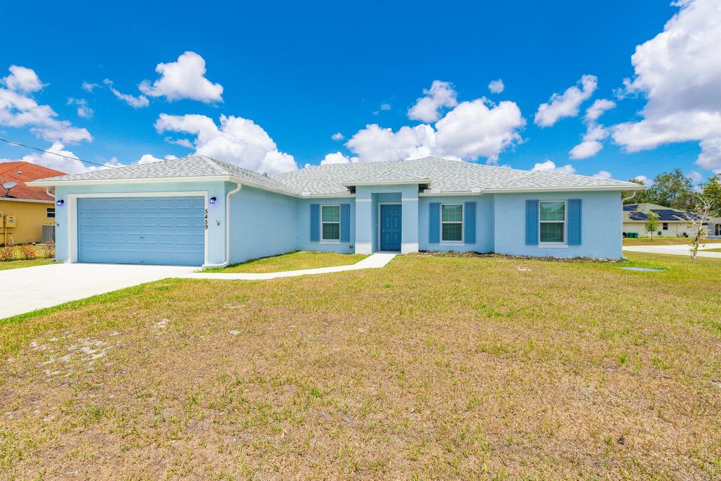 Photo of 5459 NW Whitecap Road, Port St Lucie, FL 34986 (MLS # R10984528)