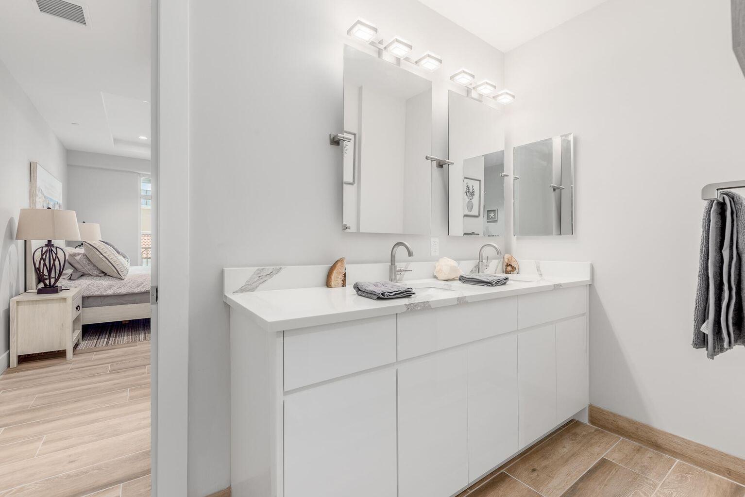 SAILFISH COVE CONDOMINIUM - Residential Lease