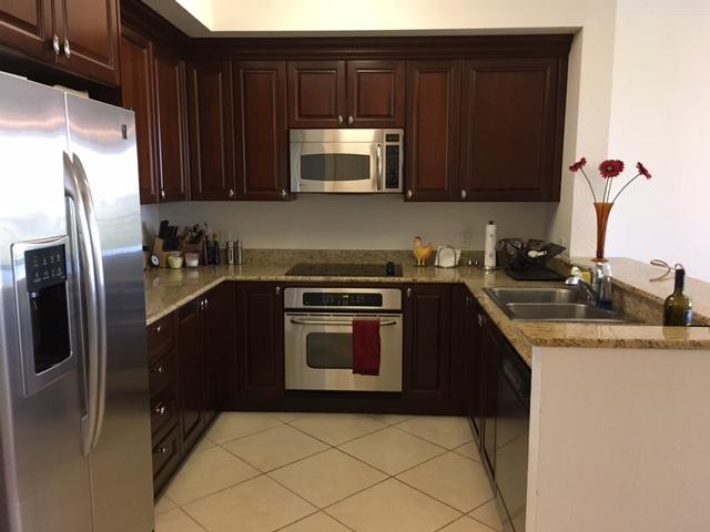 SAN RAPHAEL CONDO - Residential