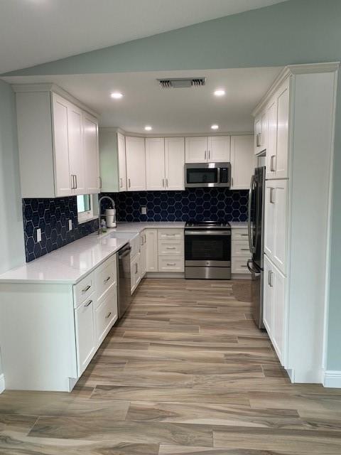 INDIAN CREEK PH V - Residential