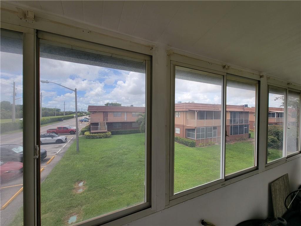 KINGS POINT - Residential
