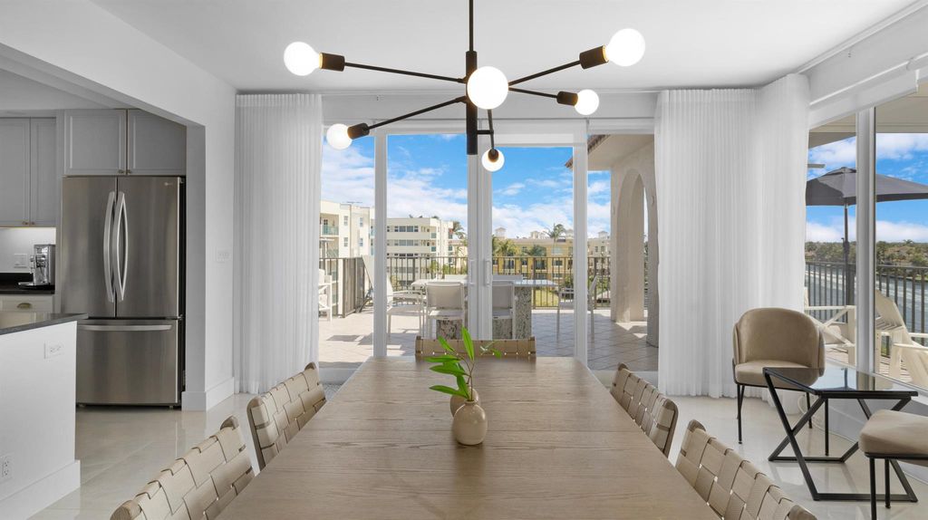 Photo of 985 SE 19th Avenue #Ph1, Deerfield Beach, FL 33441 (MLS # R10984348)