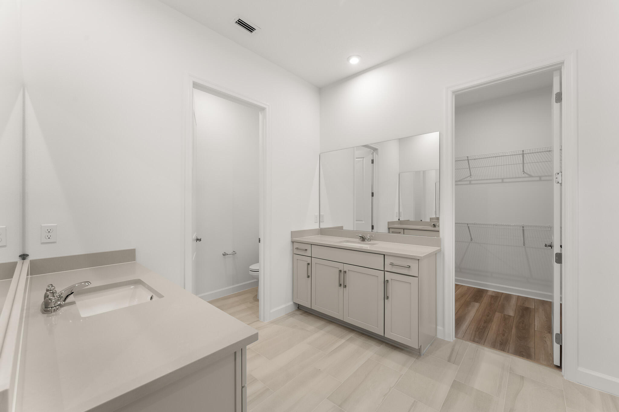 TELARO AT SOUTHERN GROVE PHASE 2 AND 3 - Residential