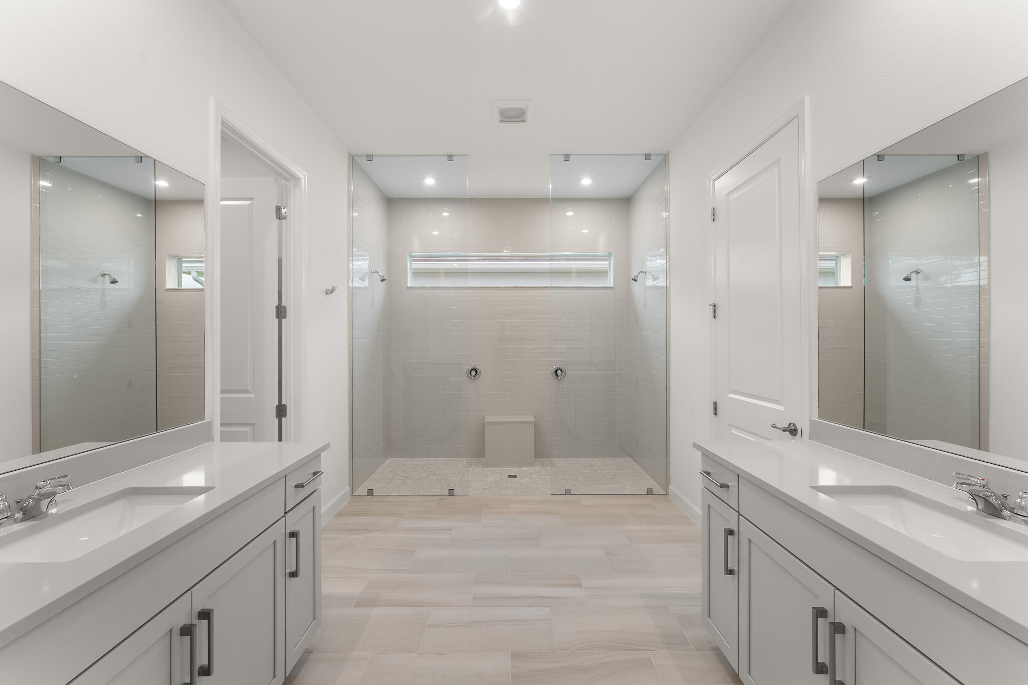 TELARO AT SOUTHERN GROVE PHASE 2 AND 3 - Residential