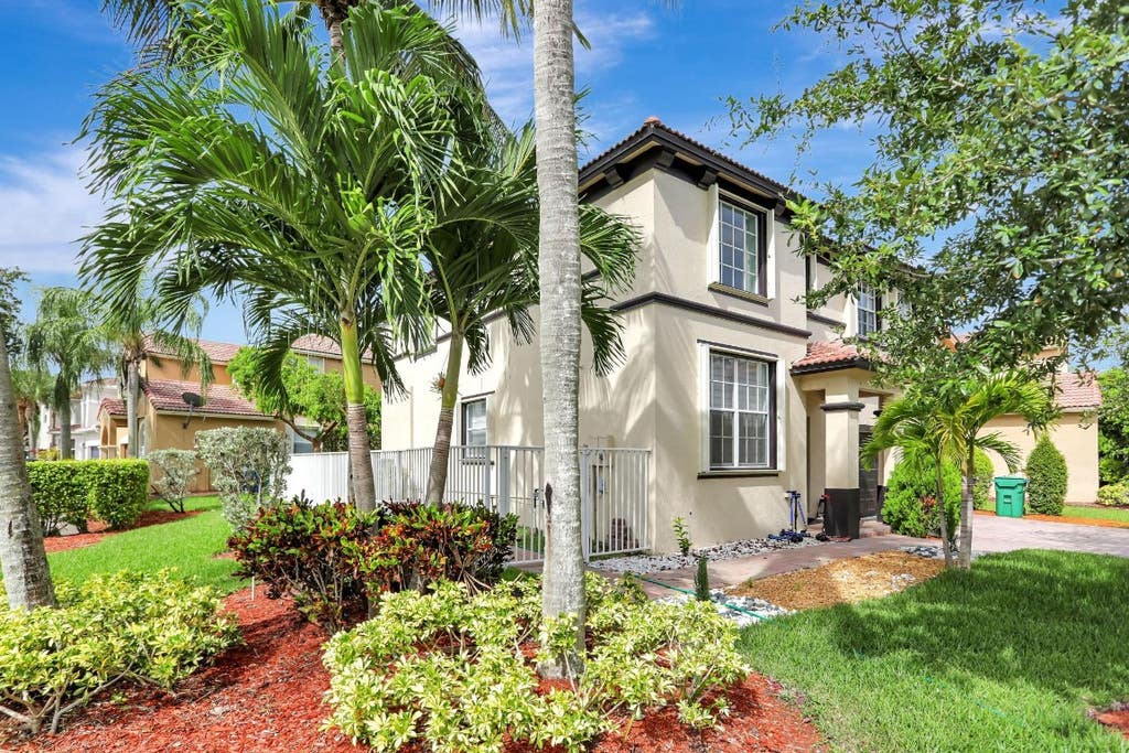 Photo of 12622 NW 9th Street, Coral Springs, FL 33071 (MLS # F10530897)