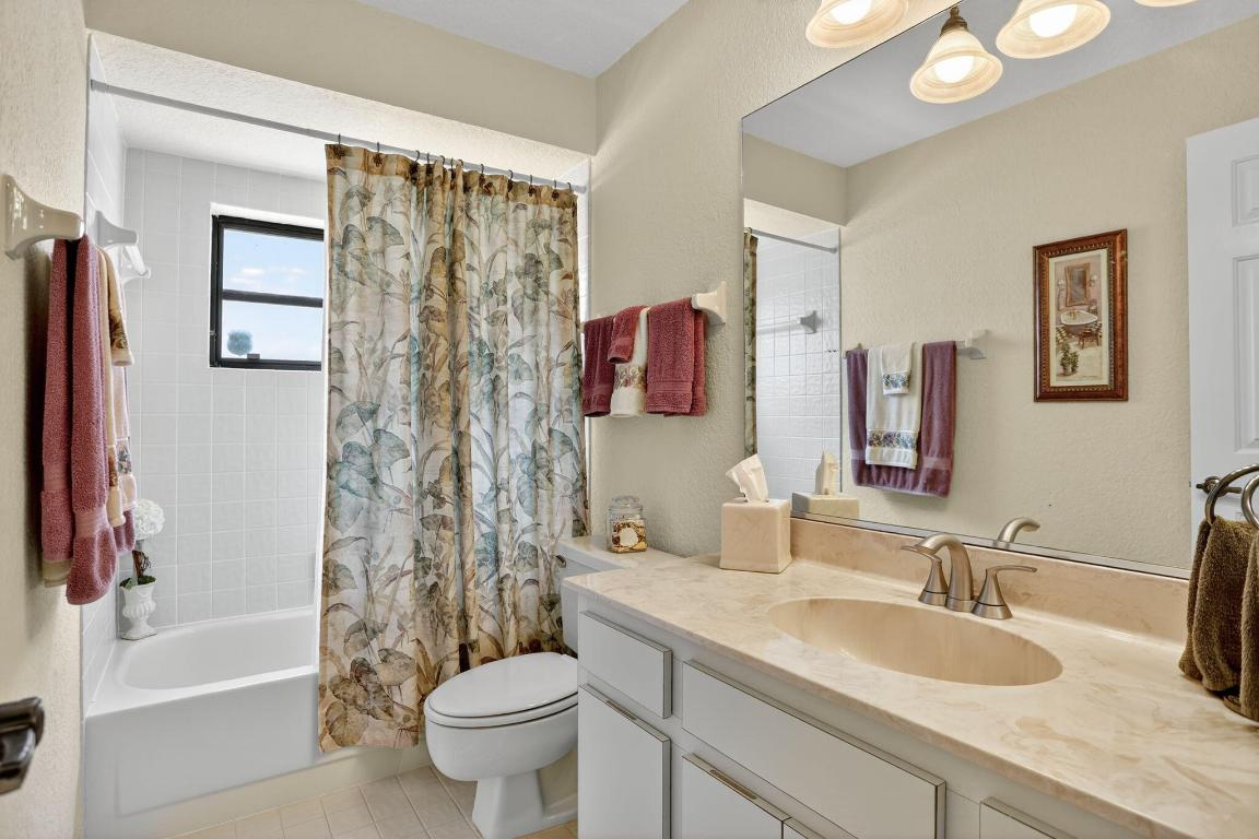 CAMINO WOODS II - Residential