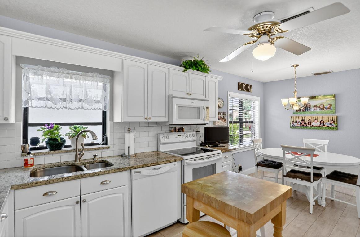 CAMINO WOODS II - Residential