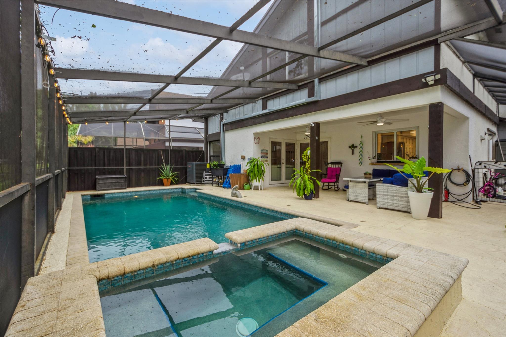 EVERGLADES SUGAR & LAND C - Residential