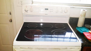 CLOWS - Residential Lease