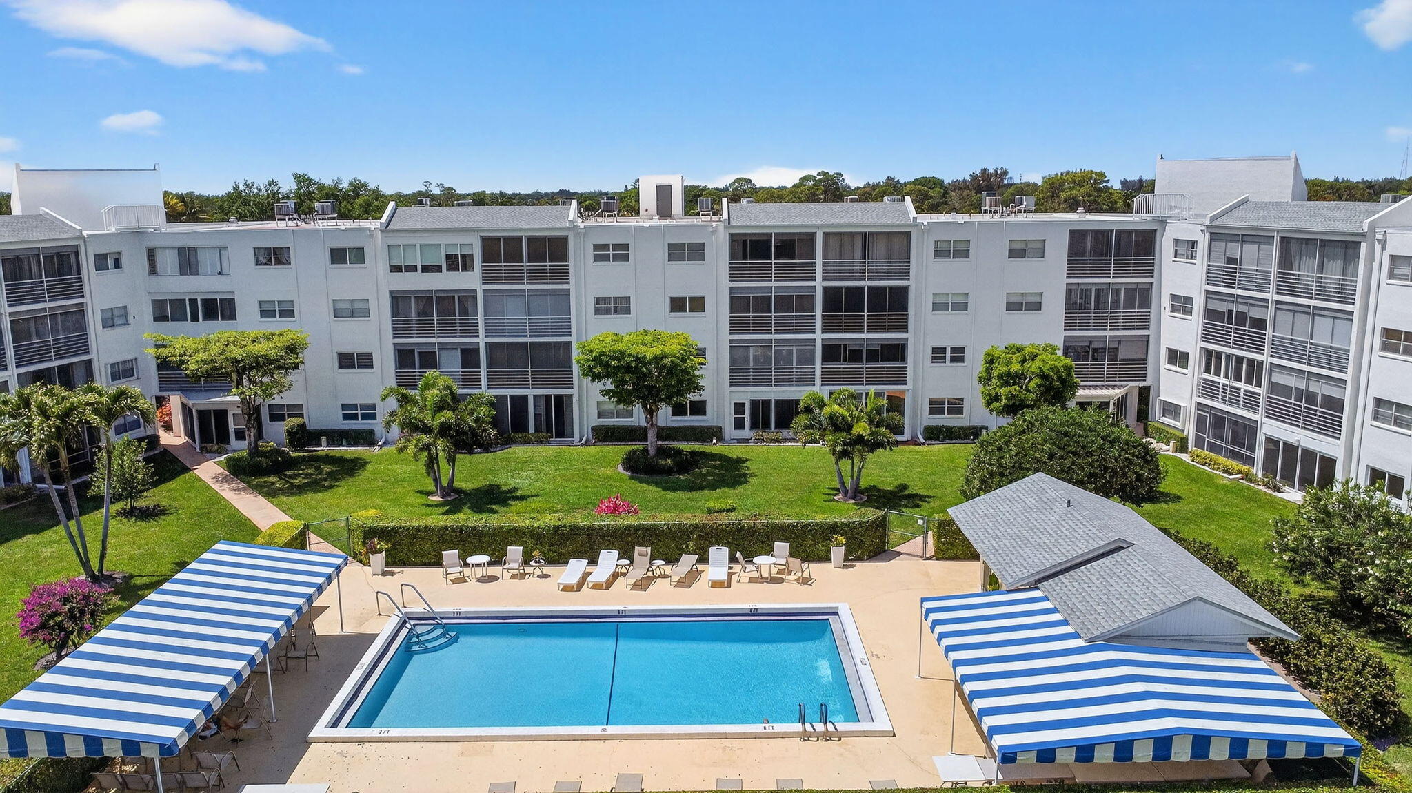 ESSEX AT POINCIANA CONDO - Residential