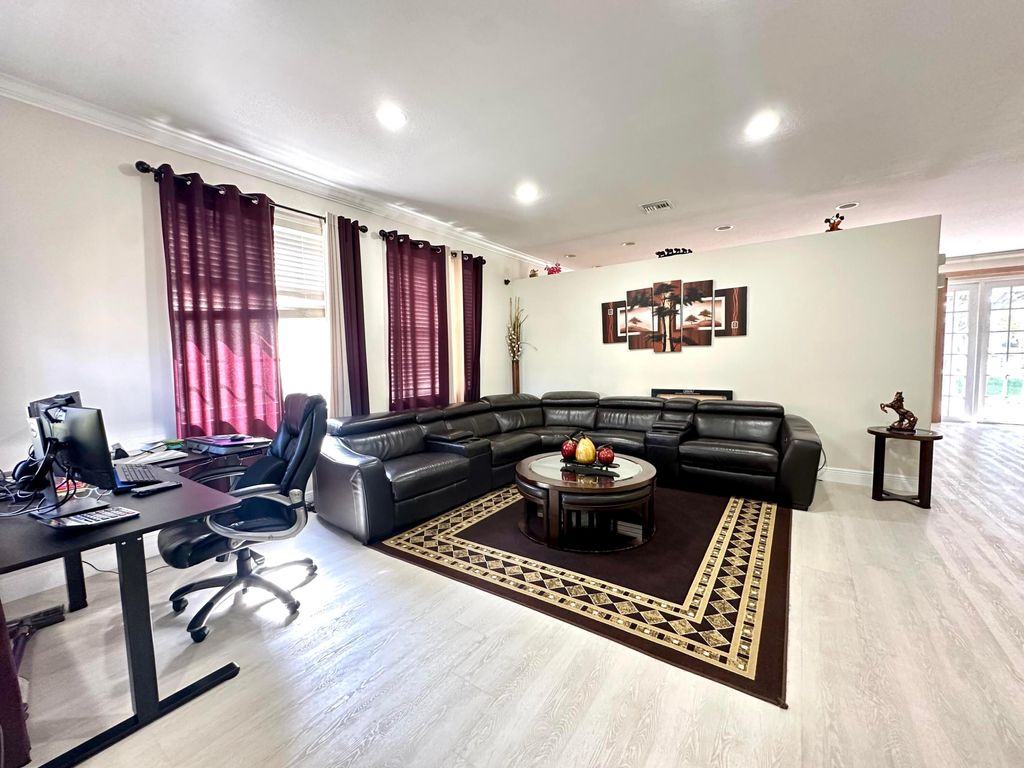 Photo of 9728 Wyeth Ct, Wellington, FL 33414 (MLS # R11080644)