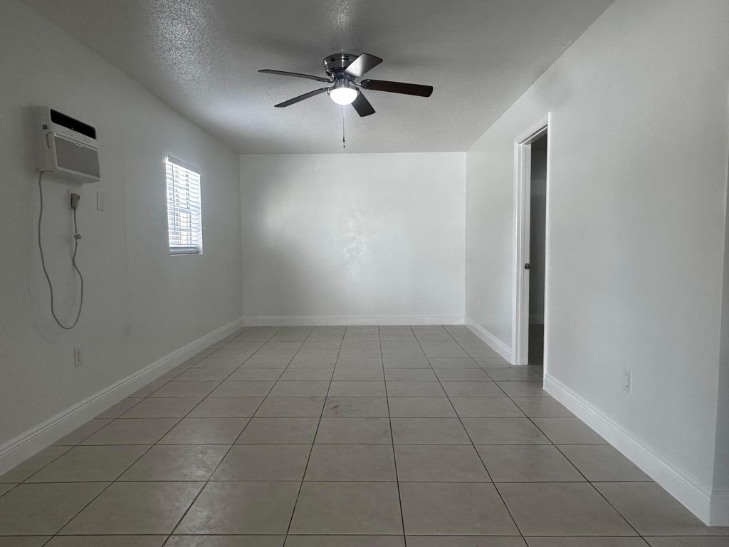 Photo of 3874 7th Avenue N #3878, Palm Springs, FL 33461 (MLS # R11149234)