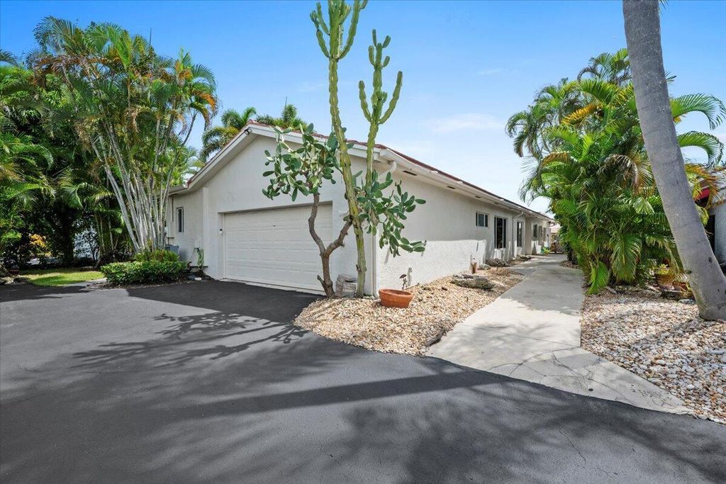 Photo of 5534 Ainsley Court, Boynton Beach, FL 33437 (MLS # R11148181)