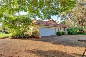 ESTANCIA SOUTH - Residential