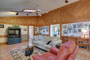 ESTANCIA SOUTH - Residential