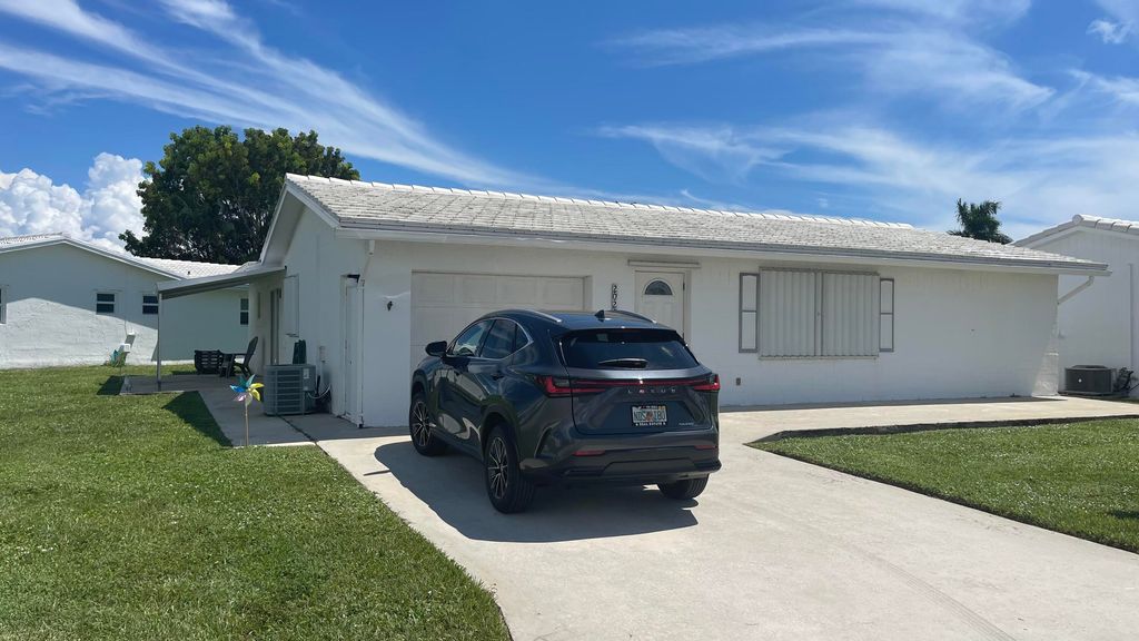 Photo of 2020 SW 18th Drive, Boynton Beach, FL 33426 (MLS # R11023059)