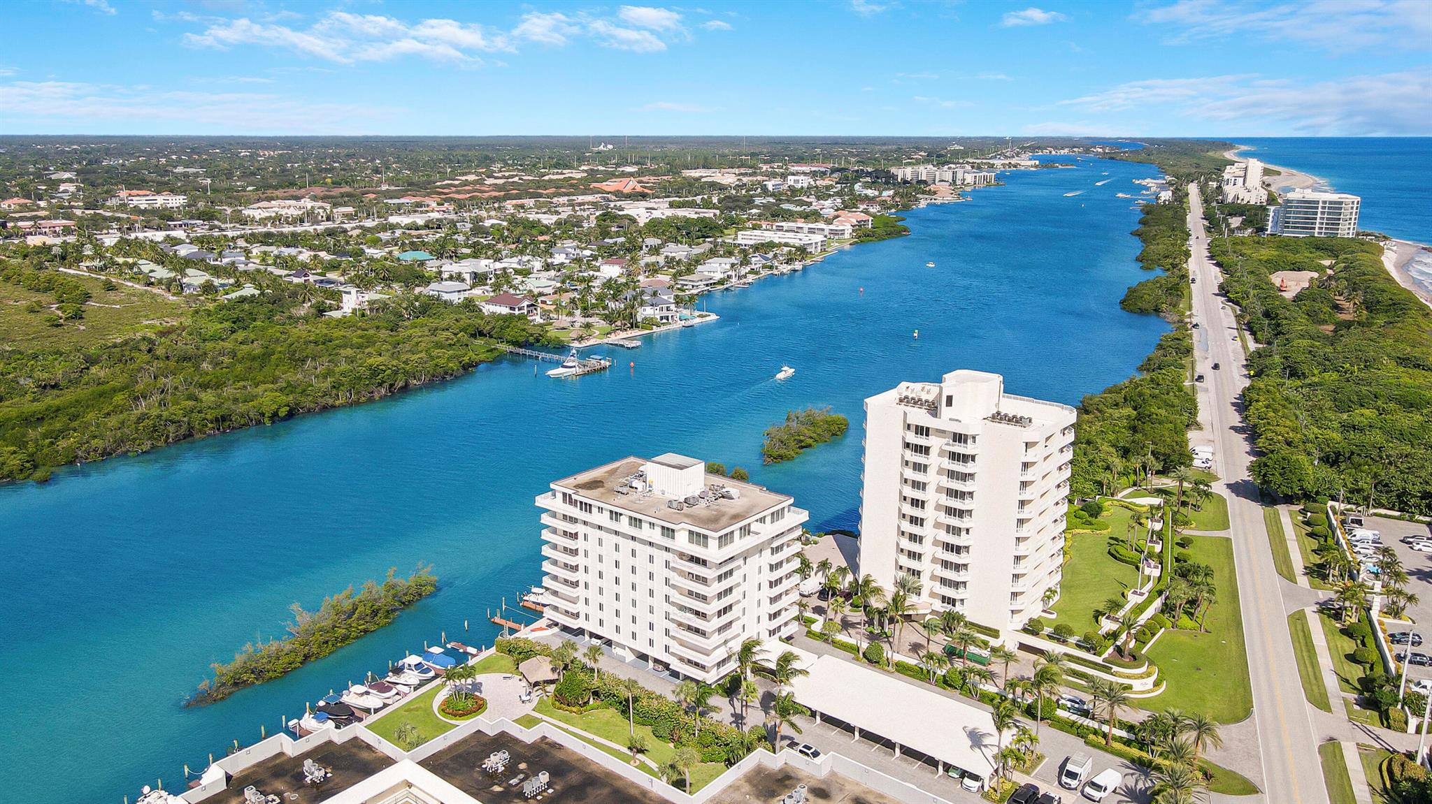LA MAR CONDO APTS DECL - Residential Lease
