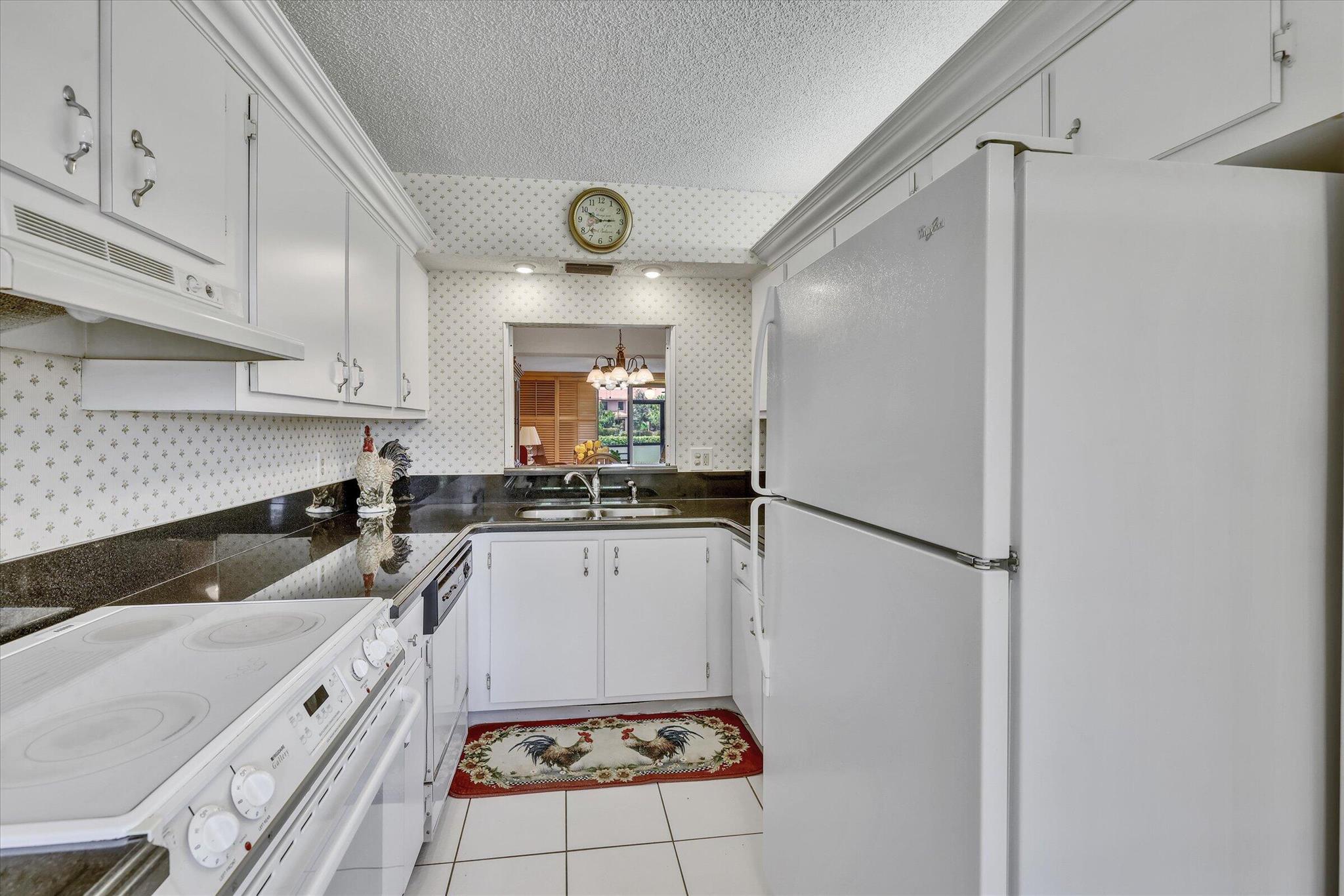 23099 Barwood Lane N 102