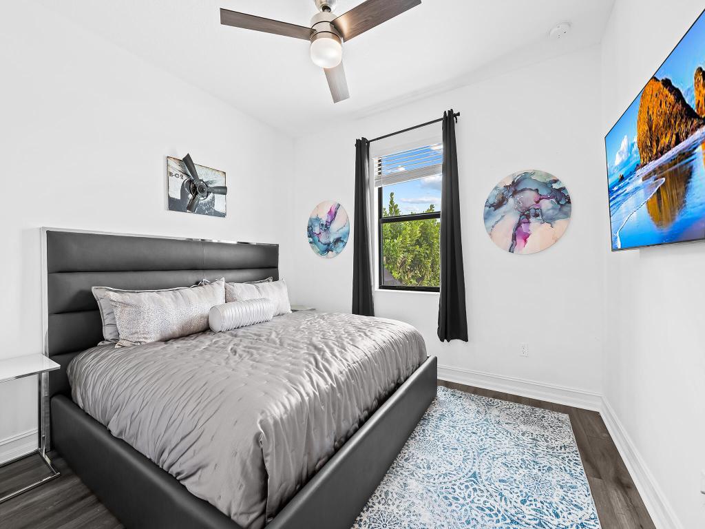 PALM MEADOWS ESTATES - Residential