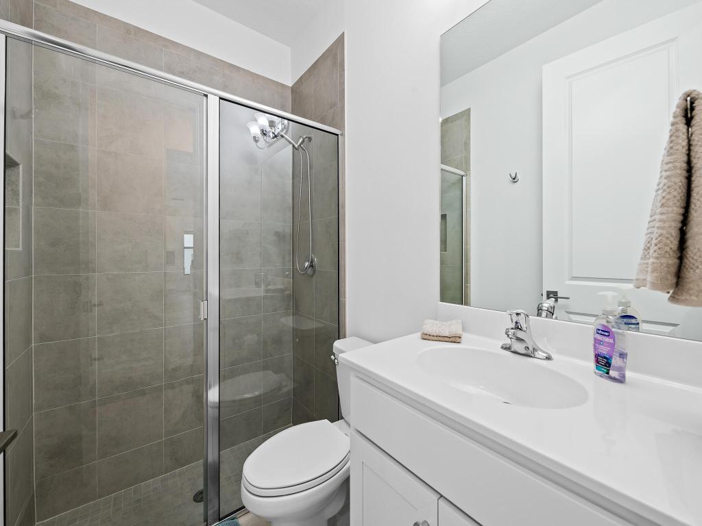 PALM MEADOWS ESTATES - Residential