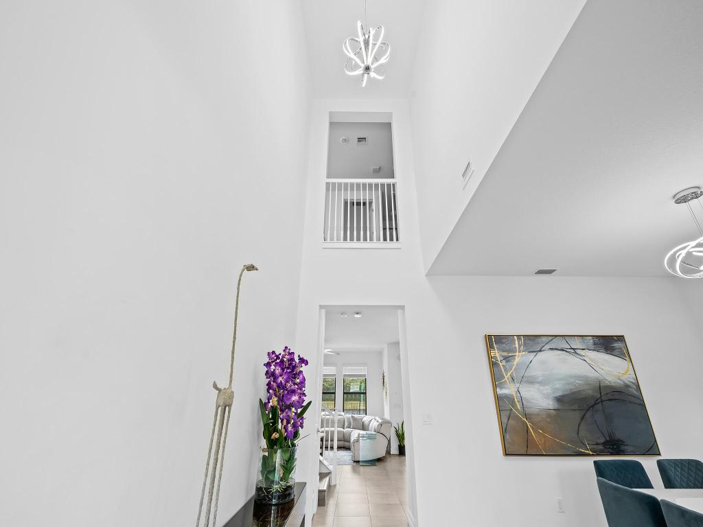 PALM MEADOWS ESTATES - Residential