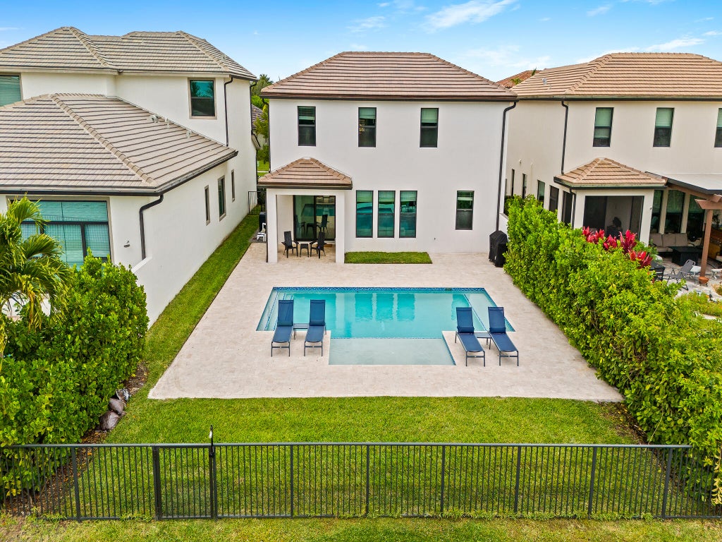 Photo of 8683 Grand Prix Lane, Boynton Beach, FL 33472 (MLS # R11157508)