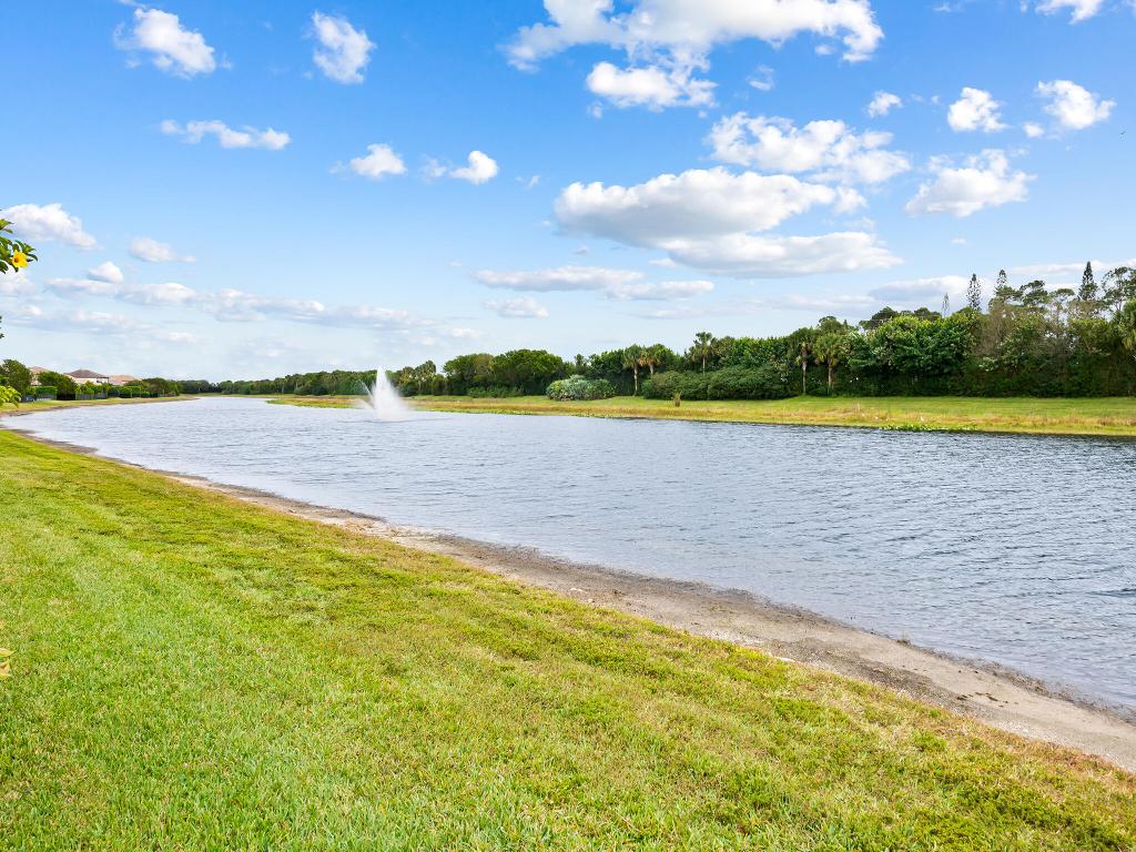 PALM MEADOWS ESTATES - Residential