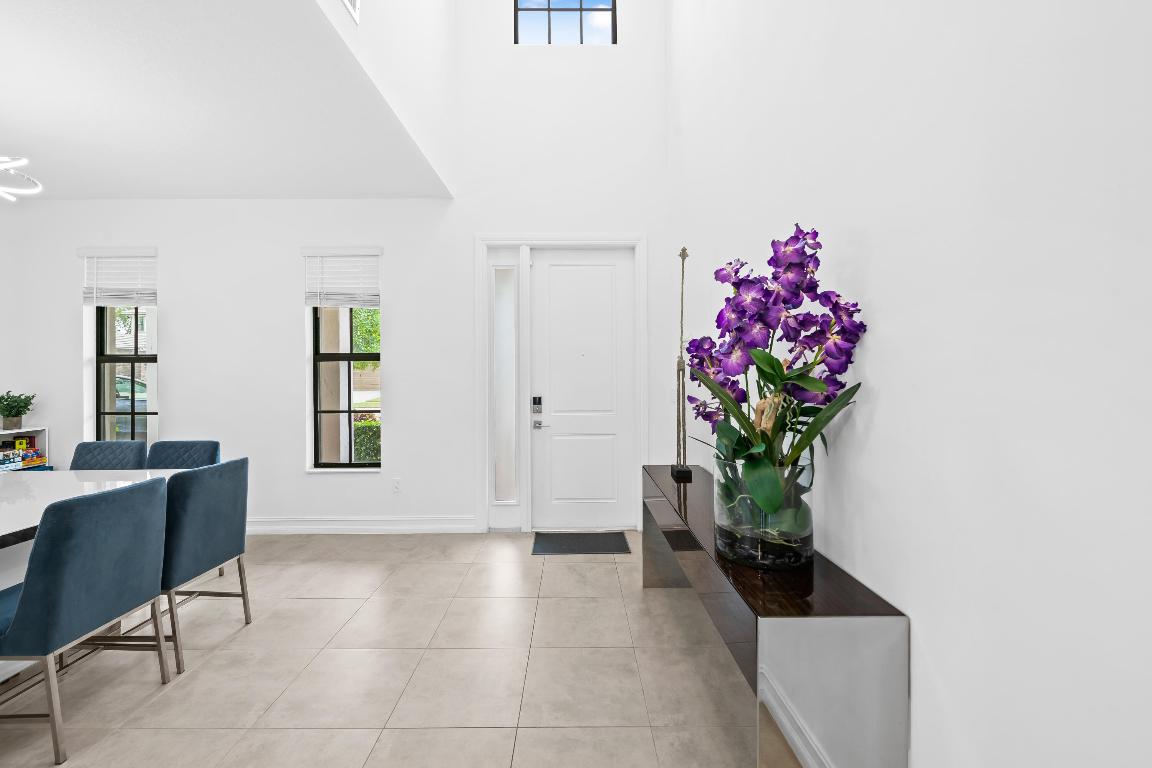 PALM MEADOWS ESTATES - Residential