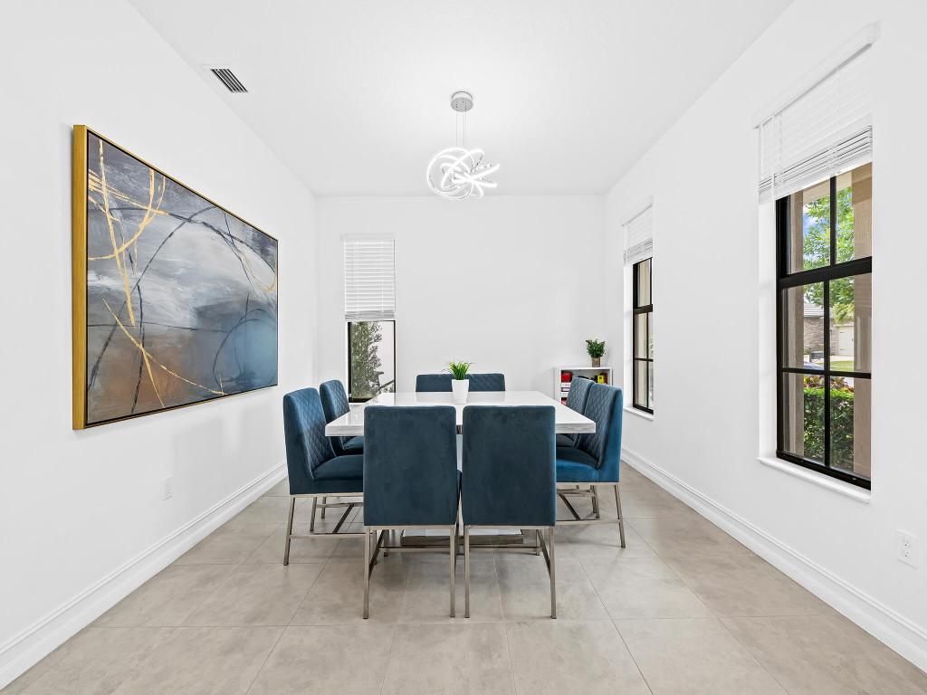 PALM MEADOWS ESTATES - Residential