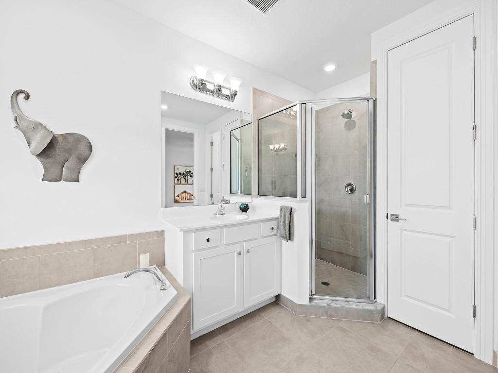 PALM MEADOWS ESTATES - Residential