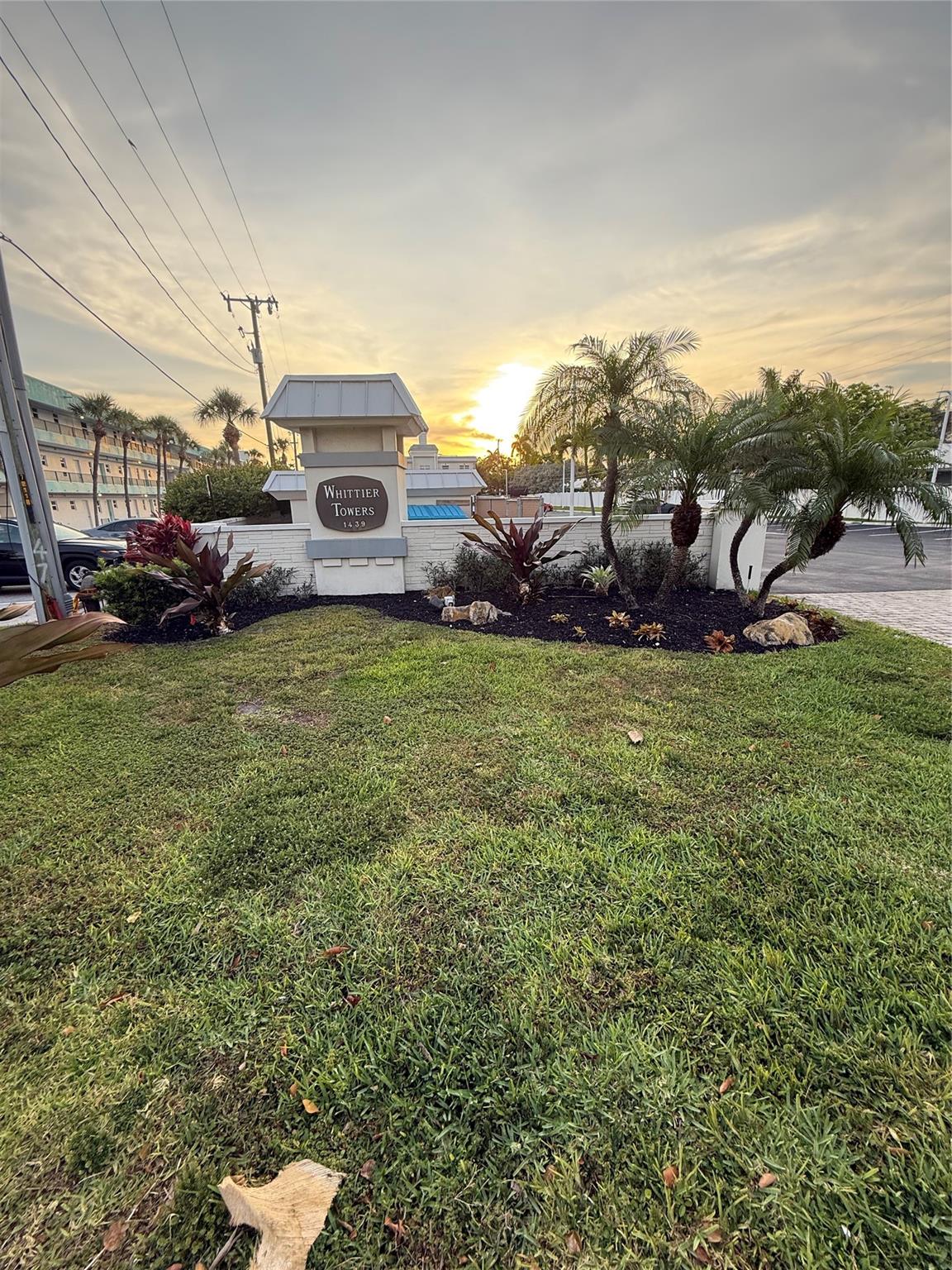 Whittier Towers Apts Asso - Residential Lease