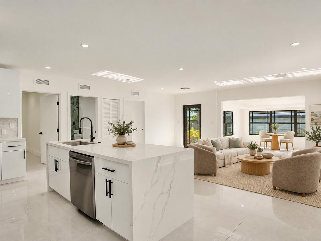 Photo of 3234 TAFT Street, Hollywood, FL 33021 (MLS # B26069326)