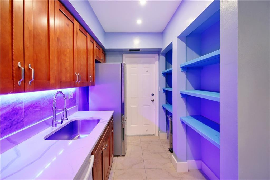 HAYLOFTS OF CORAL SPRINGS - Residential