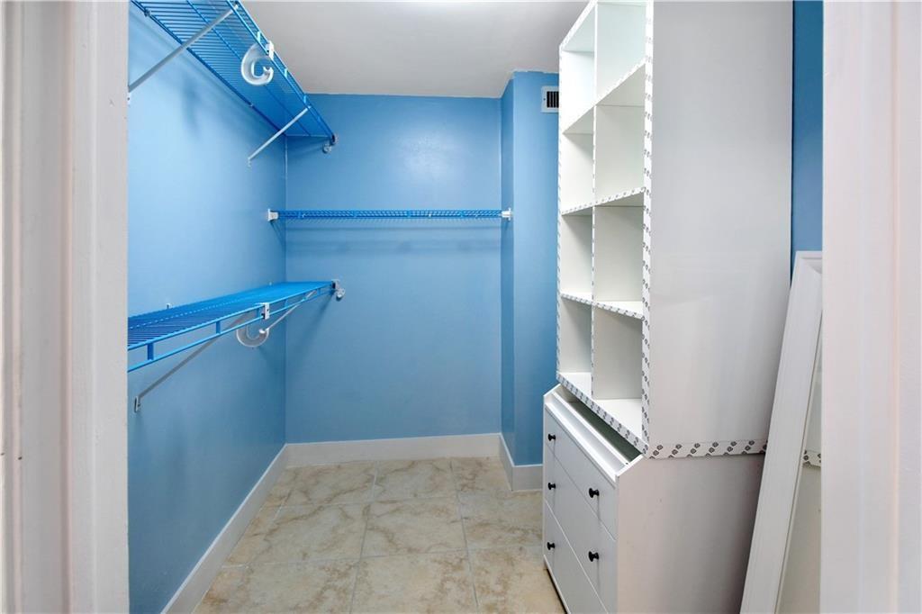 HAYLOFTS OF CORAL SPRINGS - Residential