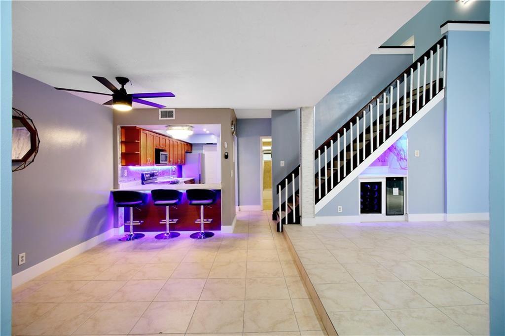 HAYLOFTS OF CORAL SPRINGS - Residential