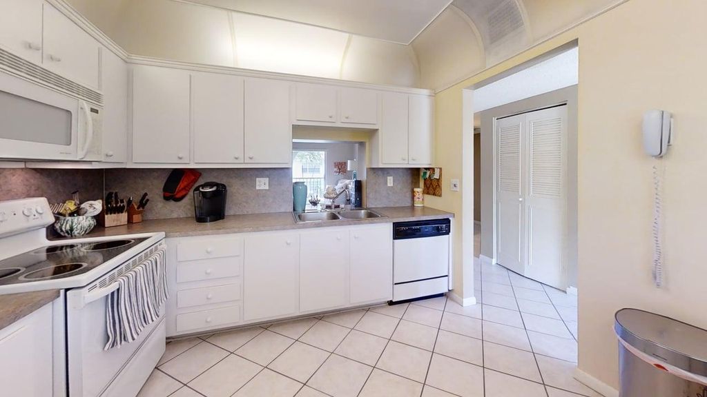 Photo of 250 NE 20th Street #2320, Boca Raton, FL 33431 (MLS # B26051504)