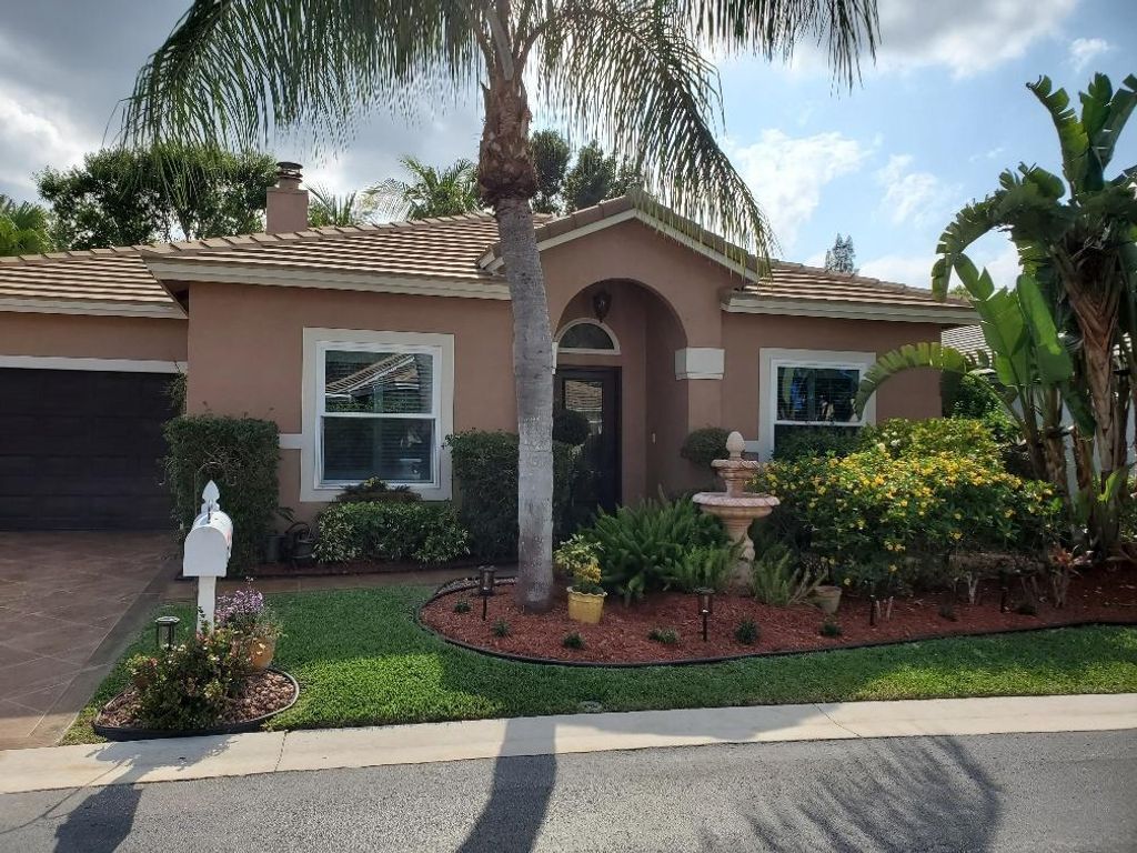 Photo of 136 Caribe Court Ct, Green Acres, FL 33413 (MLS # R10710956)