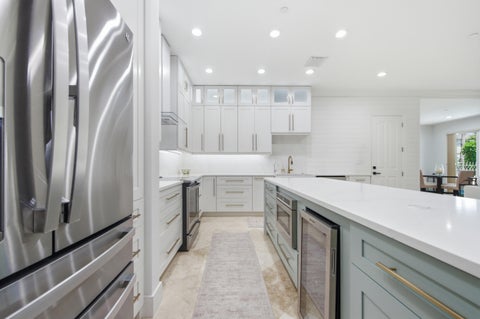 Tiny photo for 2601 NE 32nd Avenue, Fort Lauderdale, FL 33308 (MLS # B26090729)