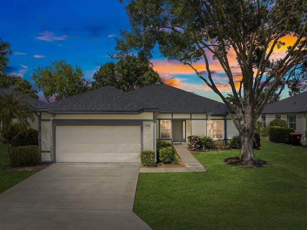 Photo of 7960 Cabot Tower Place, Vero Beach, FL 32966 (MLS # R11126022)