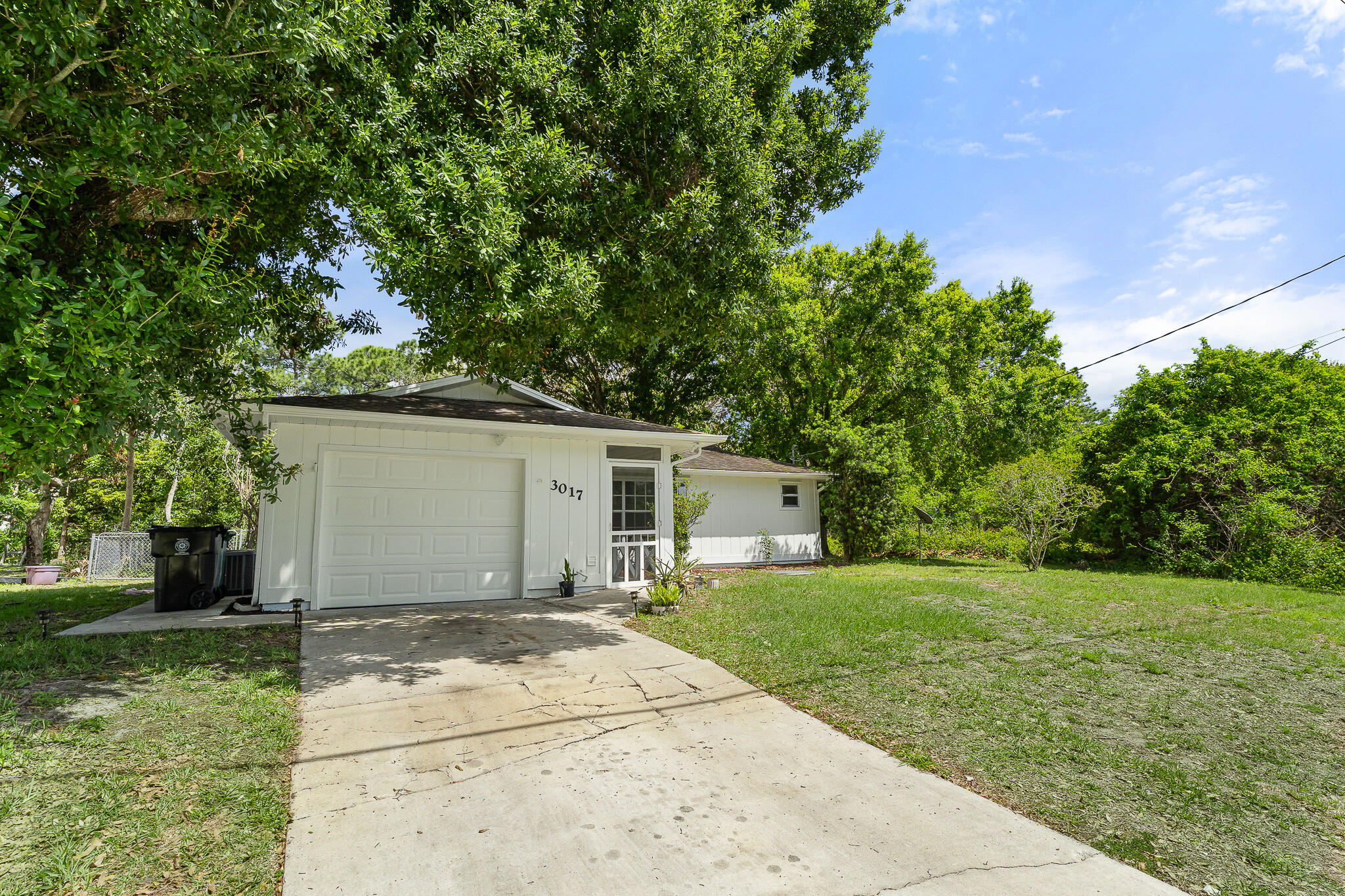 3017 SW Collings Drive