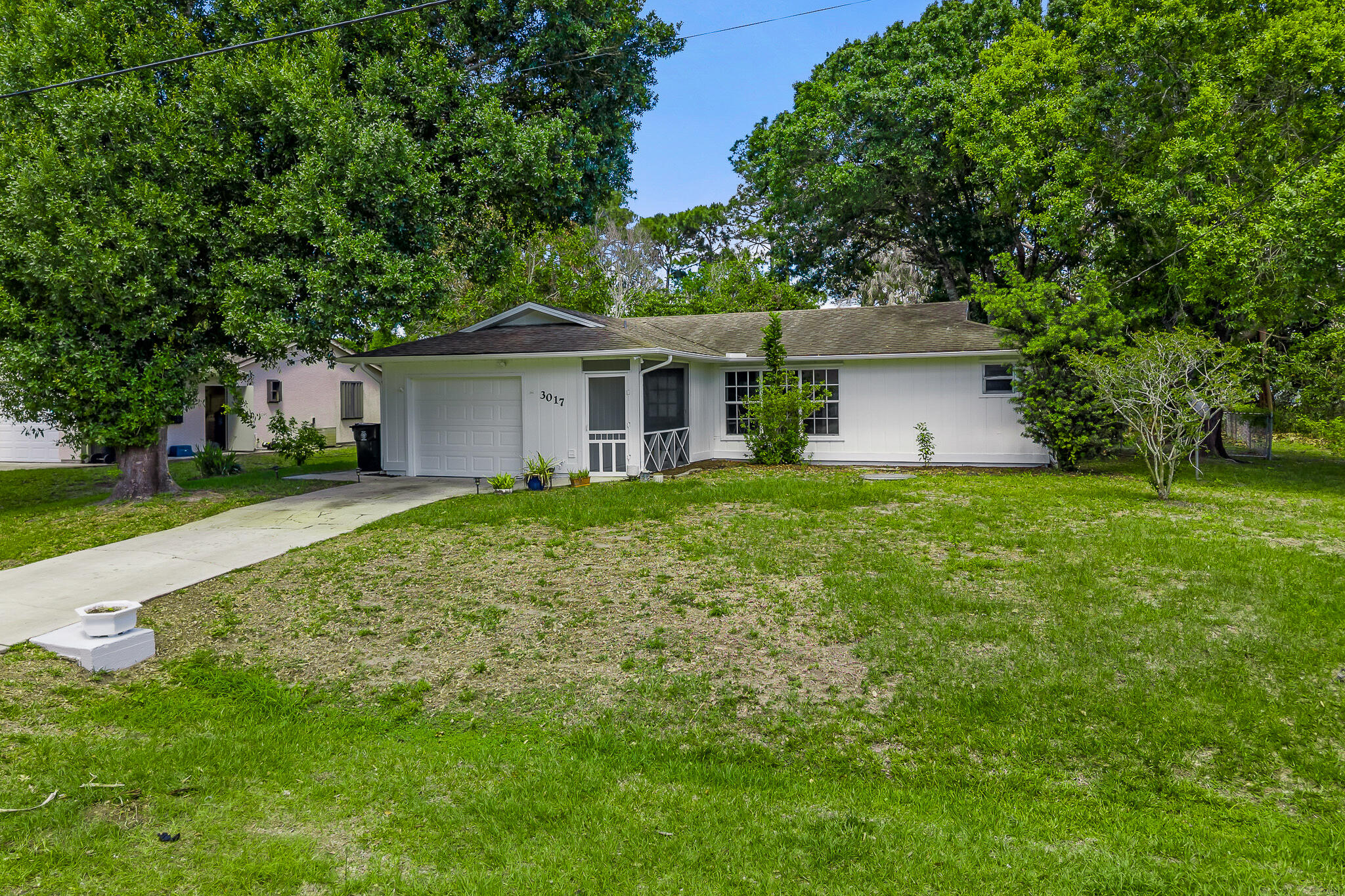 3017 SW Collings Drive