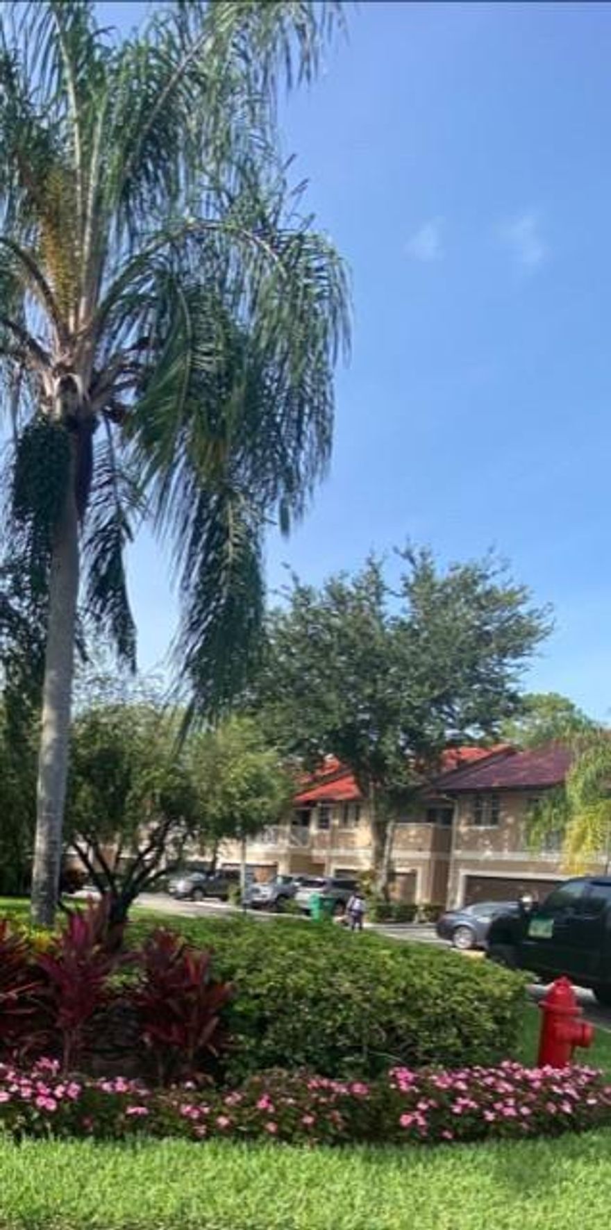 THIS BEAUTIFULL AND SPACIOUS TWHOME FAMILY FRIENDLY, PAINTED WITH NEUTRAL COLOR, IT HAS 3 BIG ROOMS WITH WALK-IN CLOSETS AND 2 1/2 BARTH ALL CONVENIENTLY LOCATED UPSTAIRS, CARPET ON THE SECOND FLOOR, A BALCONY , 2 CAR GARAGE. THE COMMUNITY IS CLOSE TO SCHOOLS, SHOPPING,PARKS AND MORE CALL FOR SHOWING. WATER, SEWER AND TRASH ARE INCLUDED IN THE RENT