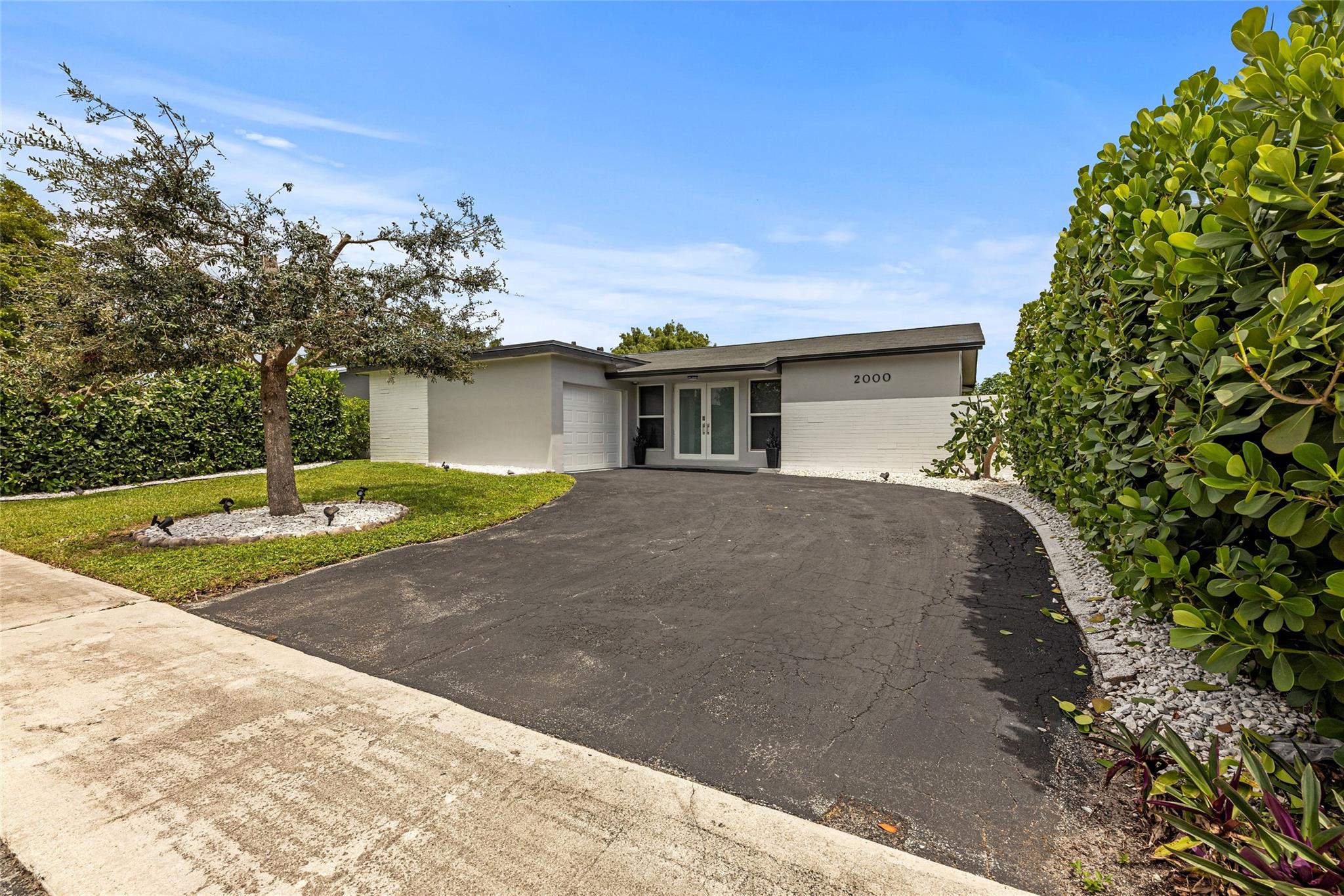 Stunning Fully Renovated Home with Lake Views and Private Pool
Welcome to your dream home—beautifully renovated and move-in ready! Perfectly situated in a prime location near world-class shopping, top-rated schools, and all the conveniences today's families desire.
This bright and inviting residence boasts breathtaking views of the lake and a private pool that’s perfect for relaxing or entertaining year-round. Whether you're hosting guests or enjoying a quiet evening at home, this property offers the ideal blend of comfort, style, and convenience.
An exceptional opportunity for families seeking a home that’s close to everything—yet feels like a personal retreat.