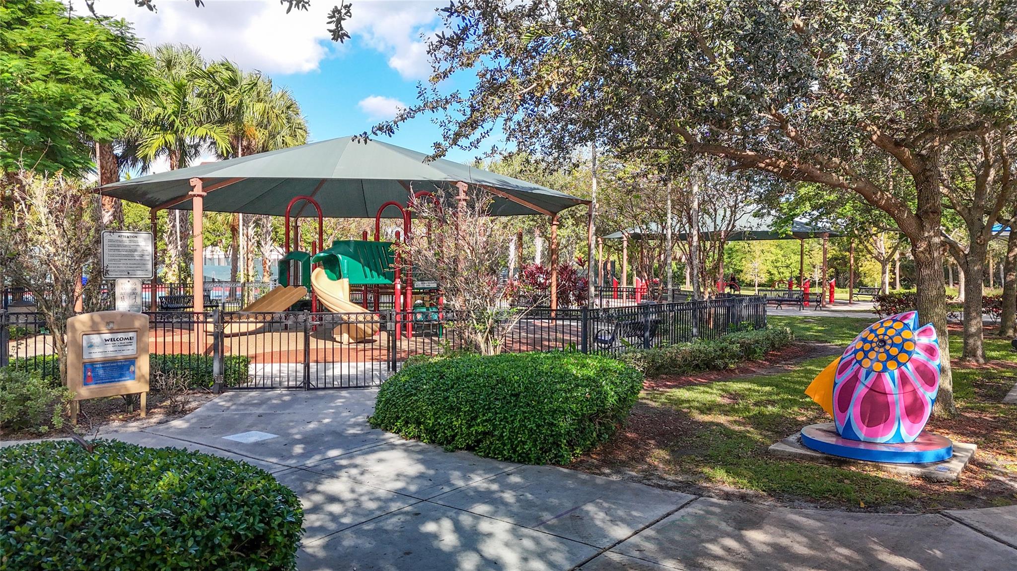 PALM-AIRE COUNTRY CLUB - Residential