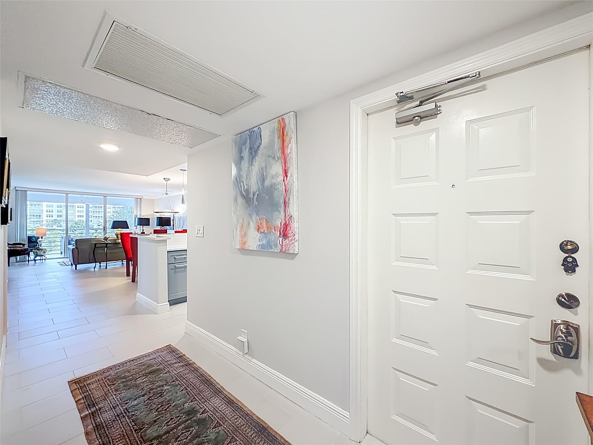 PALM-AIRE COUNTRY CLUB - Residential
