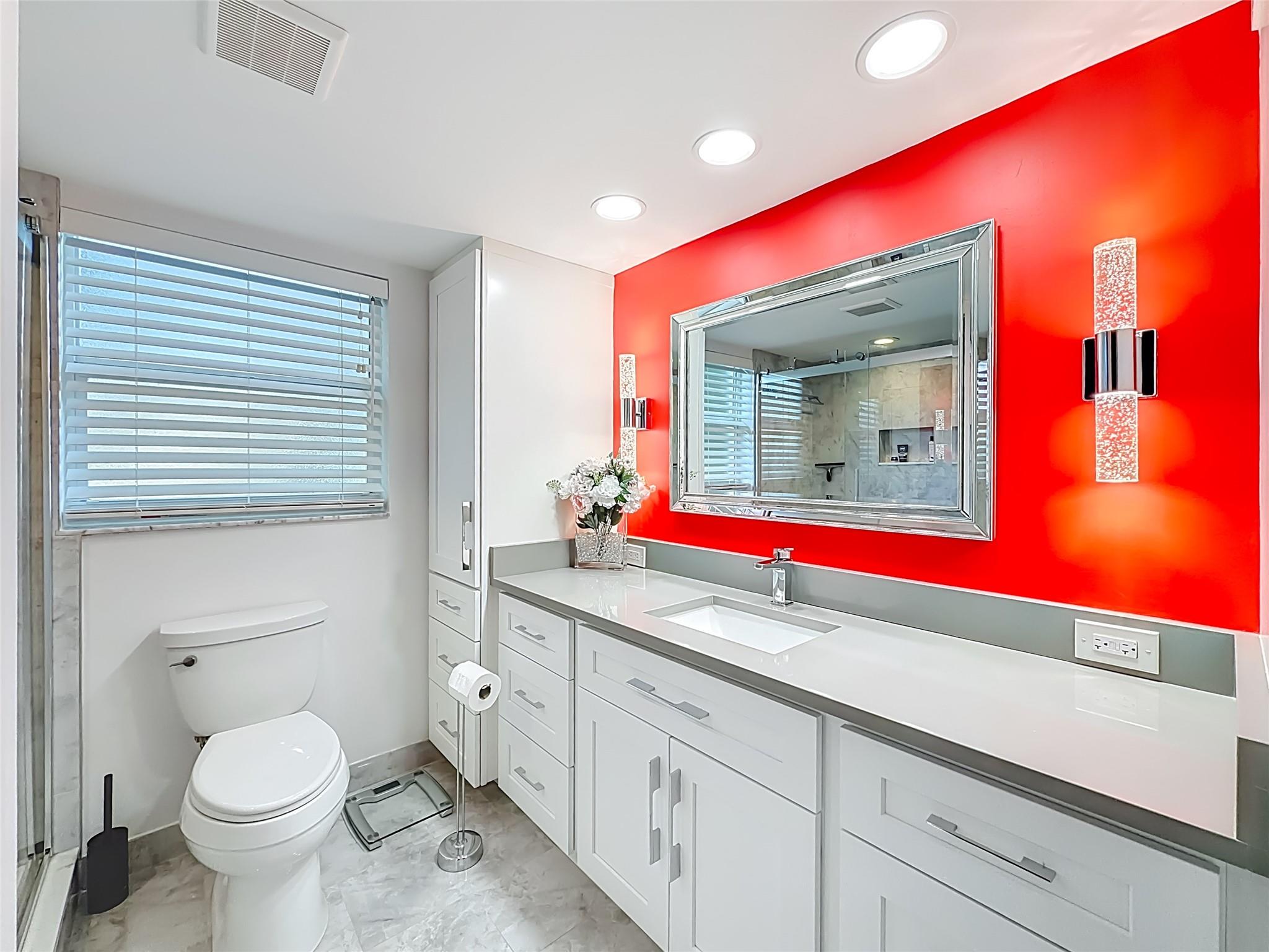 PALM-AIRE COUNTRY CLUB - Residential