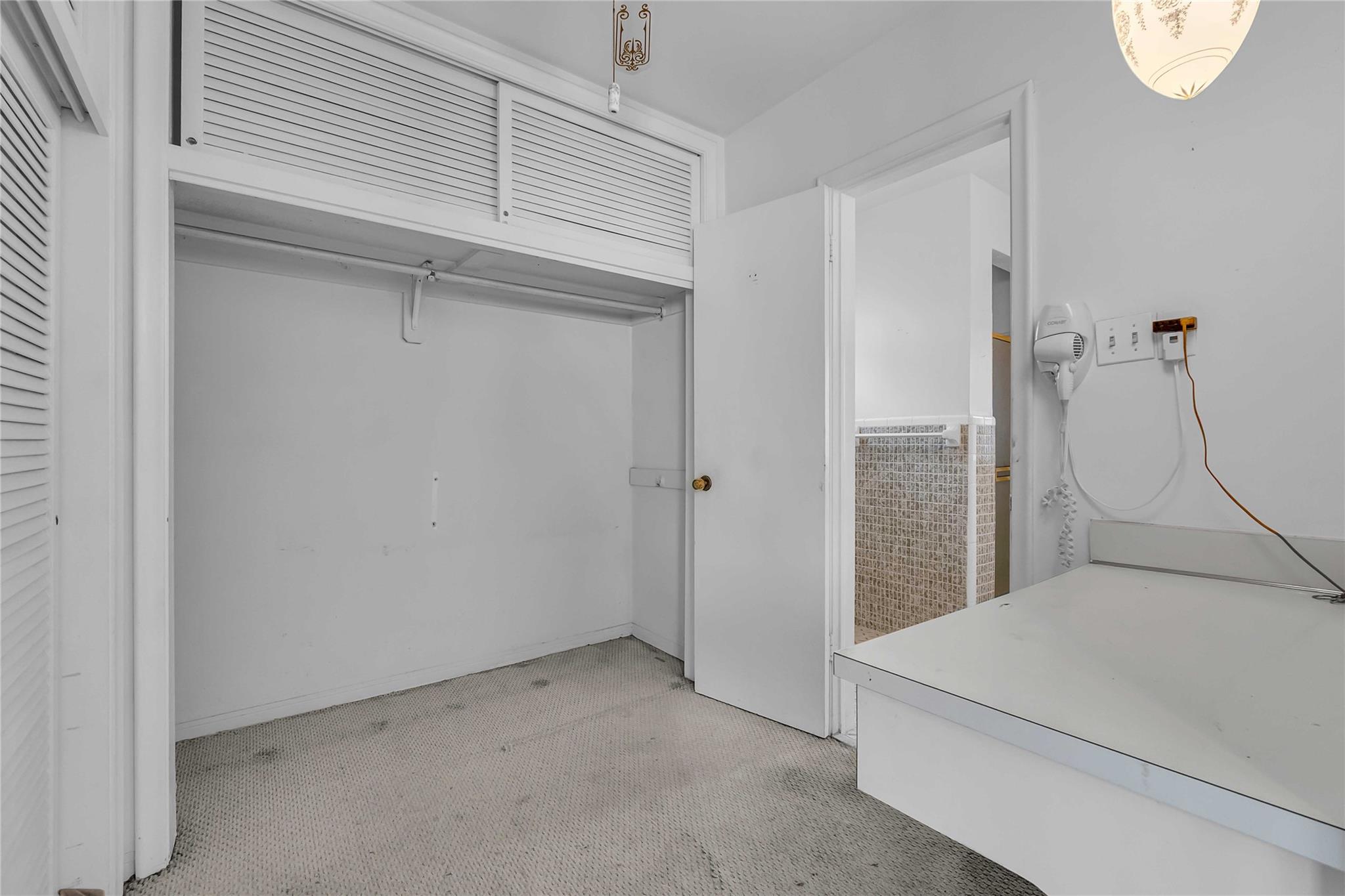 HOLLYWOOD HILLS NORTH SEC - Residential