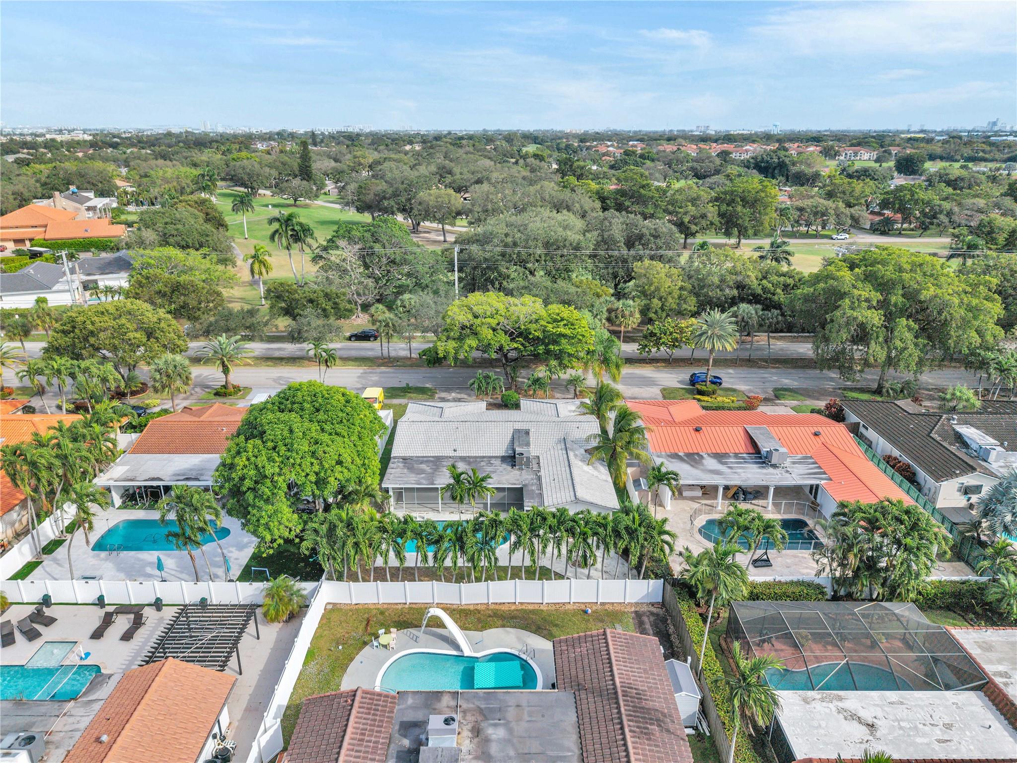 HOLLYWOOD HILLS NORTH SEC - Residential