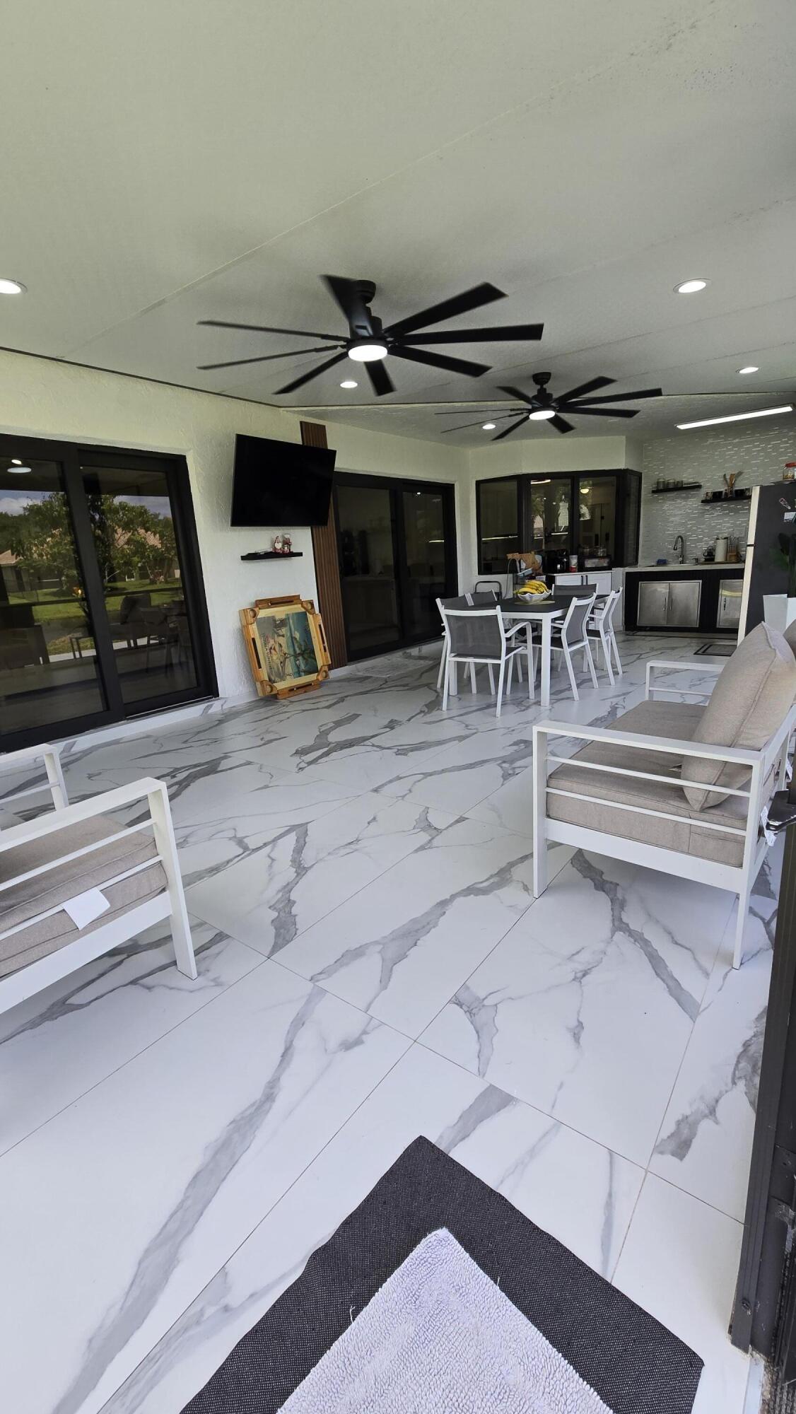 CYPRESS HEAD UNIT 1 - Residential